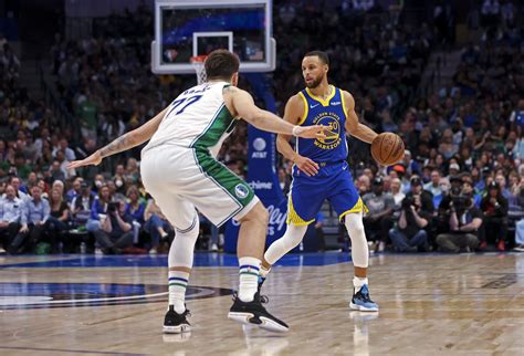 Boston Celtics at Golden State Warriors odds, picks and predictions.